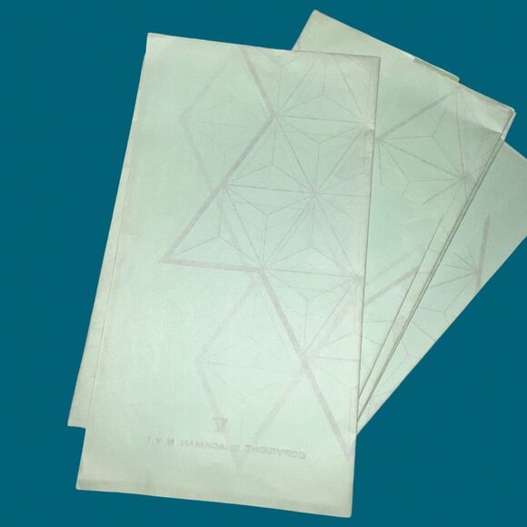 Vintage Three Dimensional Dominoes Game - Picture 3 of 6